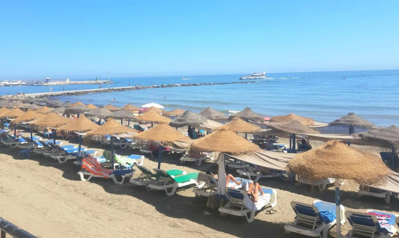 Estudio De Ensueno A Pie De Playa En Marbella En El Skol Spain