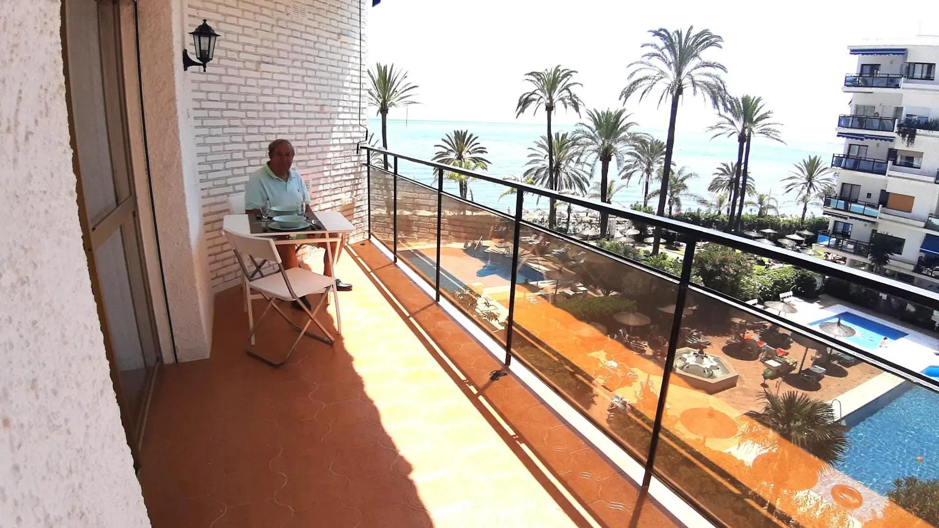 Apartment Estudio De Ensueno A Pie De Playa En Marbella En El Skol